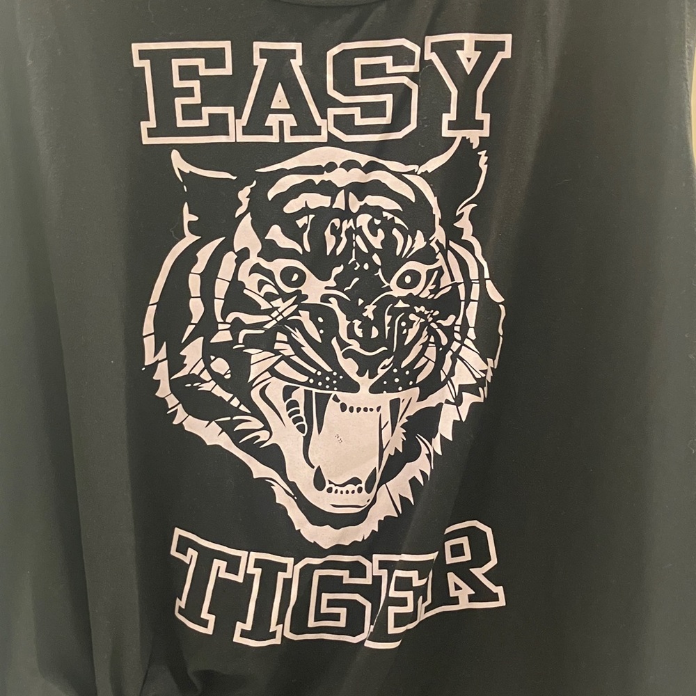 Black Easy Tiger Tank Top - Picture 2 of 5